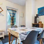 Apartment Mit Maritimen Flair *