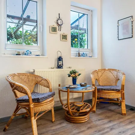 Mit Maritimen Flair Apartment Lohme