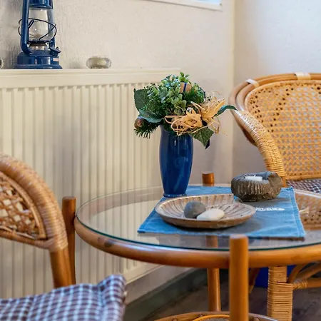 Mit Maritimen Flair Lohme