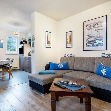Mit Maritimen Flair Apartment Lohme